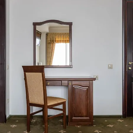 Карпатська Ружа Hotel