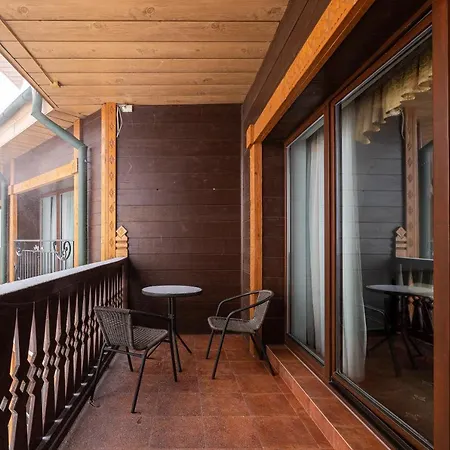 Szálloda Карпатська Ружа 5*