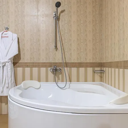 Szálloda Карпатська Ружа 5*