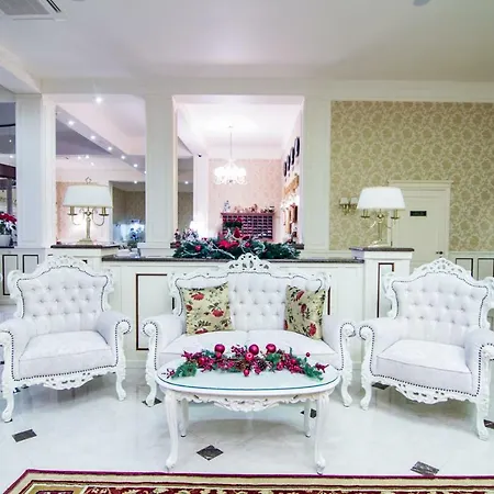 Szálloda Карпатська Ружа 5*