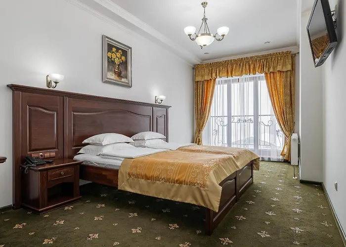 Карпатська Ружа 5*