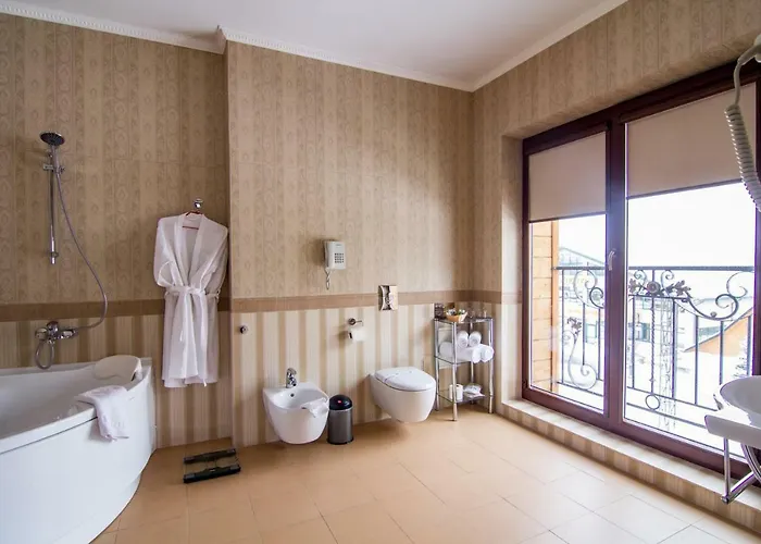 Карпатська Ружа 5*